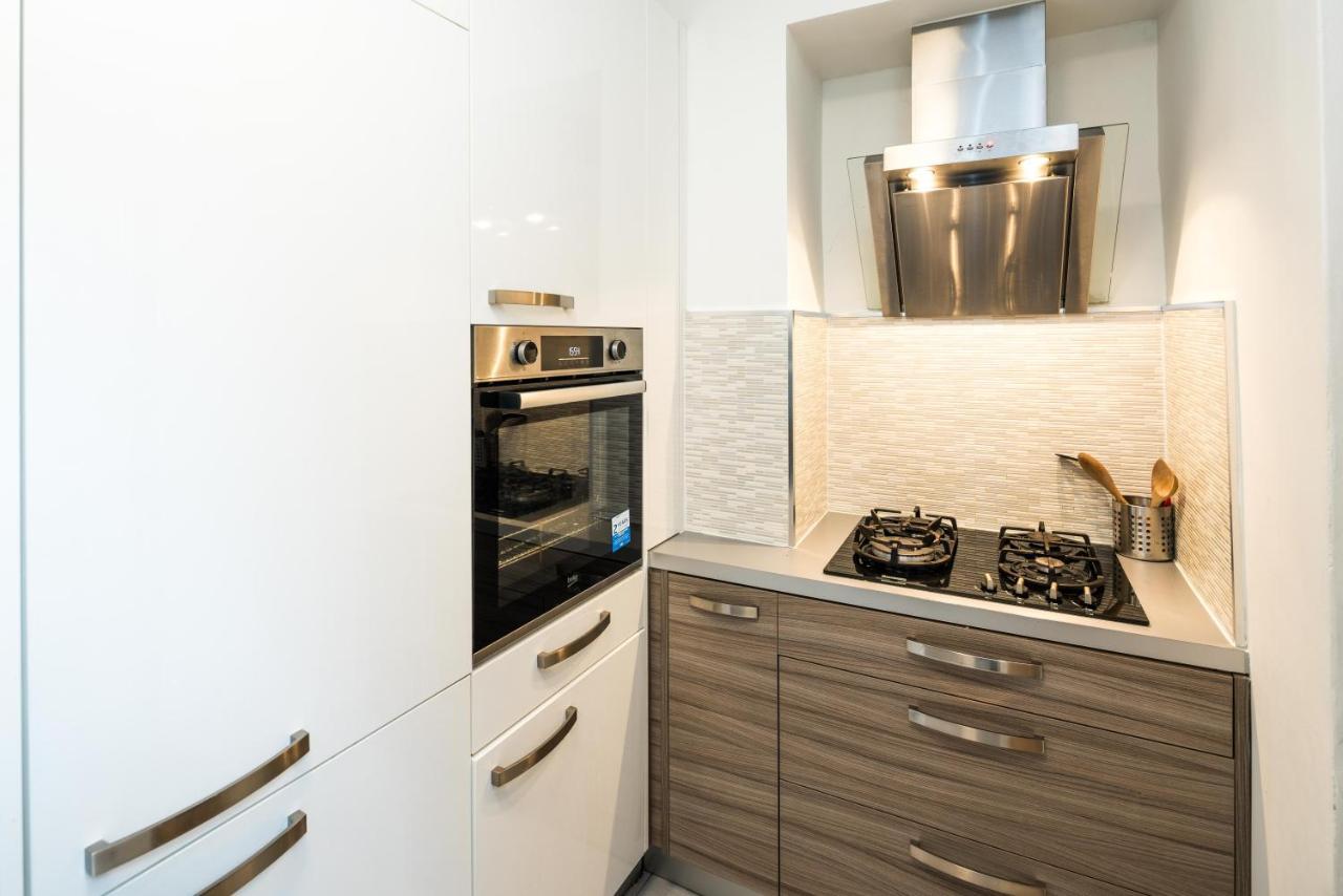 Cute 1 Bedroom / Marylebone Londra Esterno foto